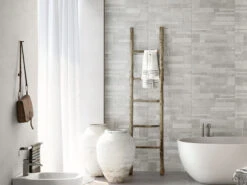 Piastrella Ever Muretto Ice Pearl 30,8X61,5 Gres Effetto Pietra Naturale Grigio